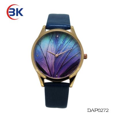 China The latest 2018 new product alloy quartz wristwatch women 3D dial ladies watch water resistant for sale