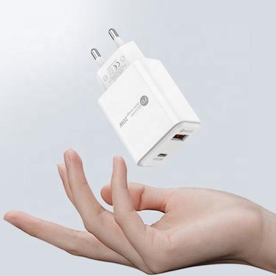 China Wholesale Original USB 20W Palladium 20w Quick Charger QC Wall Smart Match Fast Charging Type C Charger for sale