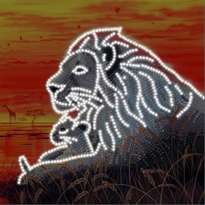 China New Diamond Embroidery Home Decoration New Products Animal Lion Classic/Postmodern Diy 5d Diamond Painting Luminous Special Shaped Drill for sale