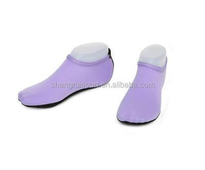 China Wetsuits Neoprene Water Sock 2.5mm Neoprene Diving Snorkeling Paddling Socks Water Boots Beach Boarding Socks for sale