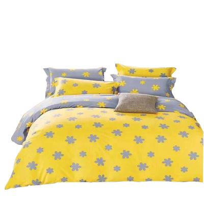 China Yellow Flower Printed Bedding Set 100% Cotton Duvet Cover Folded Luxury Custom Made for sale