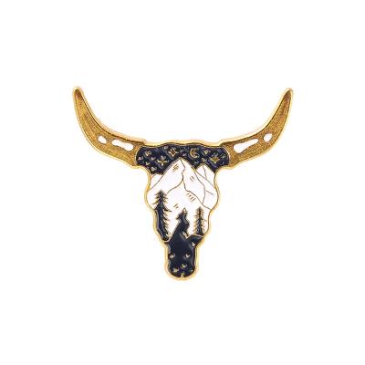 China Europe New Arrival Longhorn Lapel Pin Custom Cow Head Outdoor Adventure Pin Enamel Brooch for sale