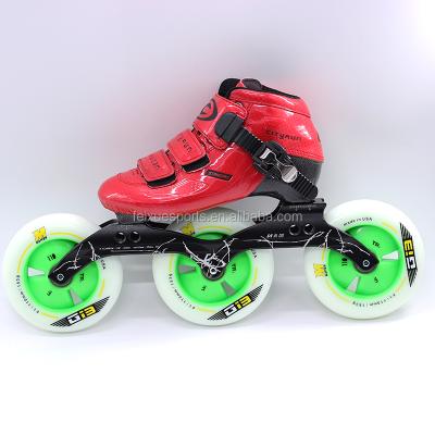 China Online Wholesale Professional Carbon Fiber Speed ​​Skates Three Wheels Shoes With Material Wheels for sale