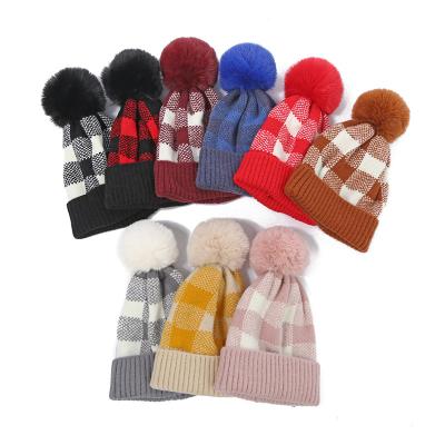 China C108098 COMMON Outdoor Warm Christmas Hat 2021 Winter Hat Fashion Knitted Hat With Plush Ball for sale