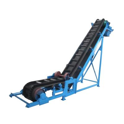 China Large Capacity Large Dip Angle Sidewall Heat Resistant Inclined Belt Conveyor For Cement for sale