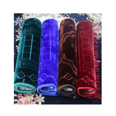 China Washable Portable islamic adult arabic sejadah/prayer mat for sale