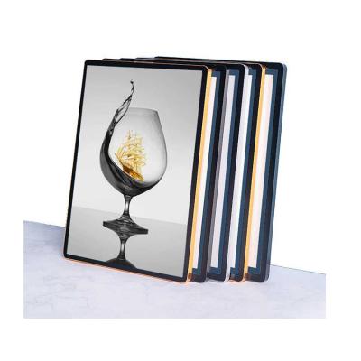 China Fashionable Picture Vintage Photo Frame Display Cabinet Photo Frame Movie Poster Frame 5 for sale