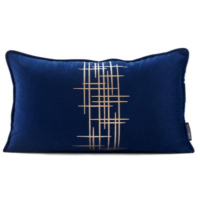 China Modern Style Anti-Decubitus Tanning Luxury Gold Velvet Cushion Covers for sale