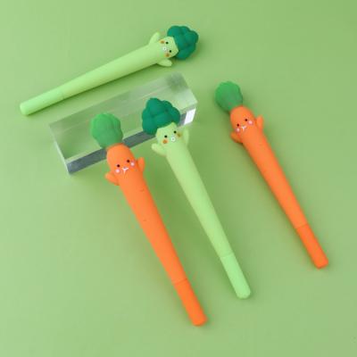 China Normal promotional custom high quality vegetable cute carrot gel pens with cheap price of student office supplies kawaii pen for sale