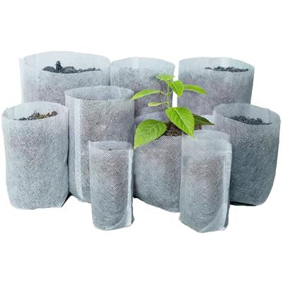 China Wholesale 100pcs/bag Biodegradable Non Woven Fabric Biodegradable Seedling Bags Custom Nursery Grow Bags for sale