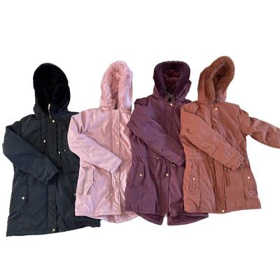 China New Arrival Ladies Fur Collar Long Shu Velvet QUICK DRY Detachable Hood Women's Big Ditch Coat for sale