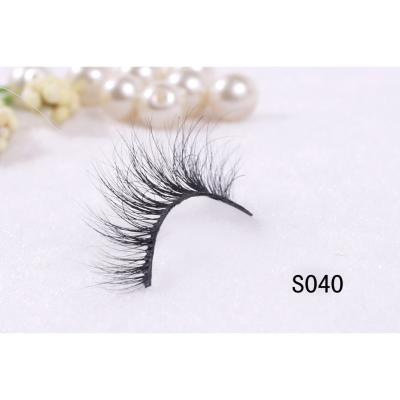 China Premium Quality Tray of Mink Lashes 3D Mink Eyelashes With Plastic Private Label Long Natural Fur Eyelash for sale