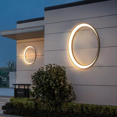 China Villa Yard and Outdoor Waterproof Solar Garden Yard Villa Lights IP54 Outdoor Building Creative Wall Lights Hotel Decoration Lights for sale