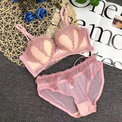 China 2021 QUICK DRY in running women's bra sets seamless sexy soft lace thin bra and panty sets for sale