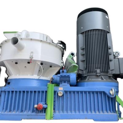 China Make biomass fuel pellets XGJ 2-4t/h vertical wood pellet machine, cassava /coffee melts /distillers grains pellet making machine pelletizer for sale