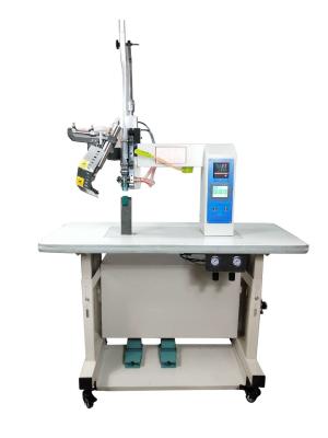 China Computerized Waterproof Strip Hot Air Seam Sealing Machine , PLC Glue Press Machine for sale