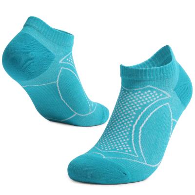 China Breathable Sports Tennis Socks Women Gym Athletic Short Ankle Running Socks for sale