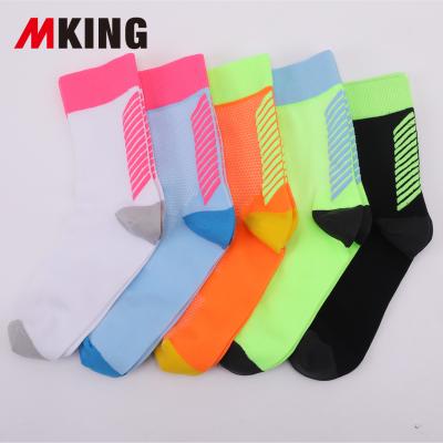 China Multi Colored Anti-Fault Fashion Fashion Unisex Sport Socks Full Compression Terry Nylon Athletic Cushion Crew Cycling Socks for sale