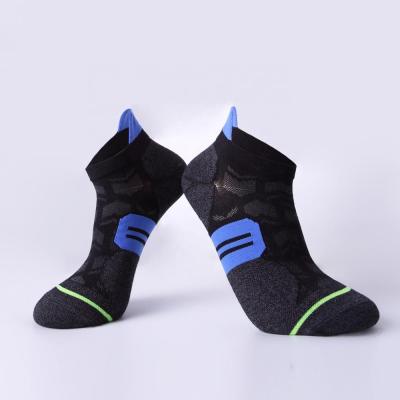 China Wholesale Disposable Thin Quick Dry Men's Sports Socks No Show Ankle Running Men's Coolmax Material Sports Socks for sale