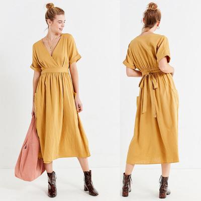 Chine Dernière couverture en lin d'or Maxi Long Wrap V-Neck femme robe avec poches à vendre