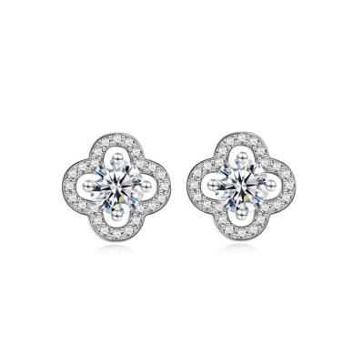 China CLASSIC Classic Flower Shape 925 Sterling Silver Stud Earrings Moissanite Stud Earrings Jewelry for sale