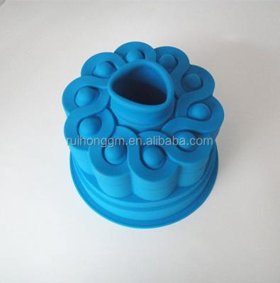 China New Design Sustainable Flower Shaped Silicone Chiffon Cake Baking Mold for sale