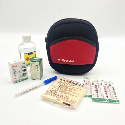 China Classic Hot Selling Mini First Aid Kit Bags Holster Medical Emergency Travel Home Bag for sale