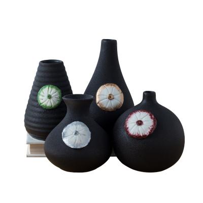 China Pastoral Professional Home Decor Black Manufacture China Ceramic Vase for sale