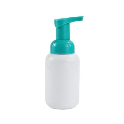 China 200ml Round Shoulder Plastic Bottle with 40mm Neck Foam Pump Printing by Silk-screen for sale