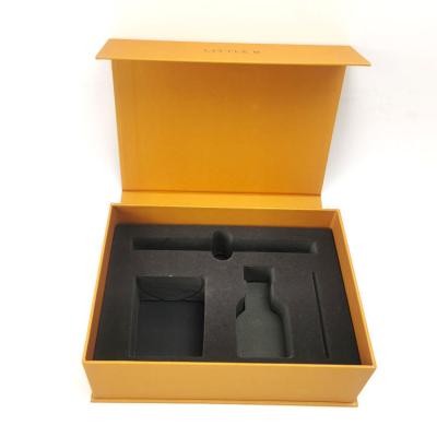 China ISO Custom Gift Packaging Custom Printing for sale