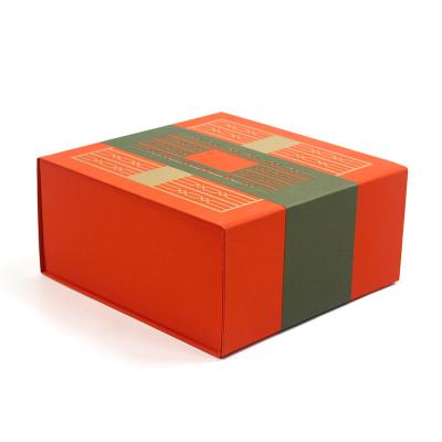 China Recycled Orange Folding Magnetic Gift Box Customize Logo Color Printing Wholesale for sale