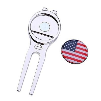 China Simple strong and very durable. Made Of Durable Zinc Alloy Golf Digging Repair Tool With USA Mark Magnetic Ball Marker Golf Digging Tool Zinc Alloy for sale