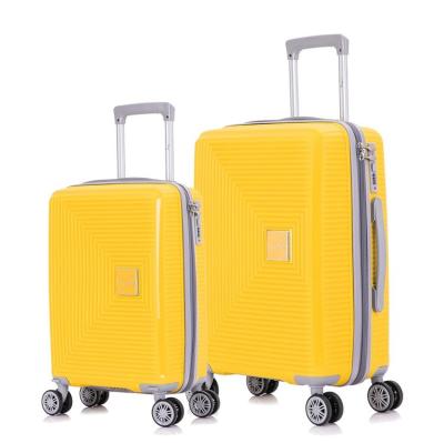 China PP material is lightweight a must-have family high-end suitcase for kids trolley suitcase plastic suitcase for sale