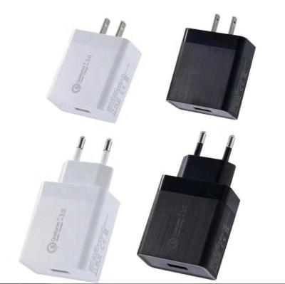 China Mobile Phone 5V 3.1A QC3.0 Fast Mobile Phone Mobile Charger Universal USB Charger Type C Fast for sale