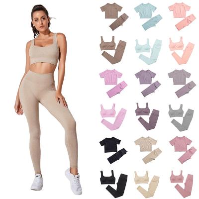 China 2022 Breathable Yoga Set Hot Sale Women Sexy Halter Sleeveless Yarn Long Panty Yoga Sets Fitness Women Yoga Set Seamless for sale