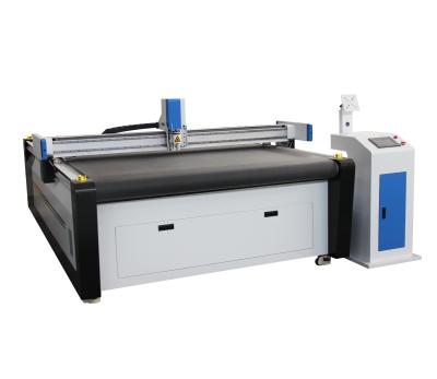 China 1325 Hotels CNC Vibrating Knife Leather Material Automatic Feeding Cutting Machine for sale