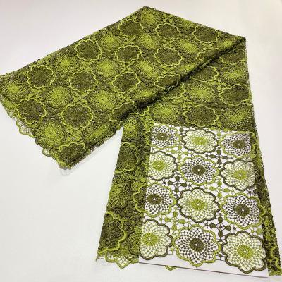 China New Design Viable Best Selling 2021 Fashion Nigeria Guipure Lace Fabric For Clothing for sale