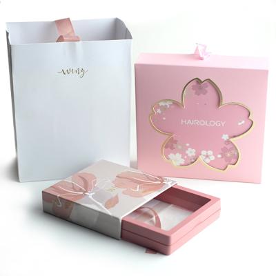 China High Quality Recycled Gift Box Newest Materials Woman Gift Box Set High Quality Recyclable Paper Packaging for sale