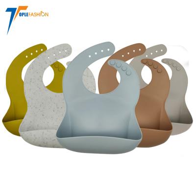 China Easily Food Grade Silicone Baby Bibs Antibacterial Waterproof Clean Wholesale for sale