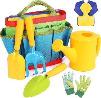 China Gardening / Beach Play Customized 7 Piece Kindergarten Tool Kit With Tote Hand Bag Watering Can Shovel Rake Fork Shirt for sale