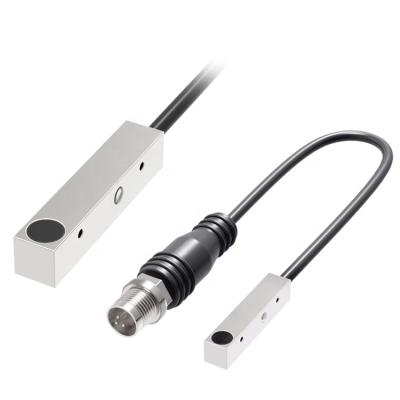 China Smallest non contact position detection 10-30VDC inductive proximity square sensor 5*5*25 mm used for position check and metal detect for sale