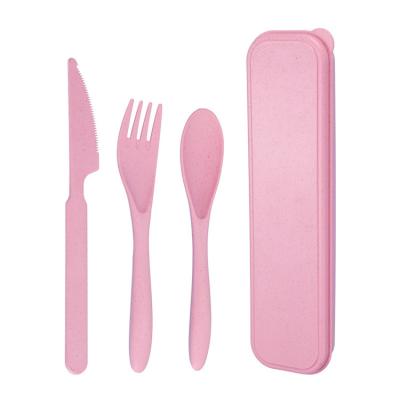 China Sustainable Kids 3-Piece Eco-Friendly Portable Wheat Straw Cutlery Set Including Knife Fork And Spoon Case for sale