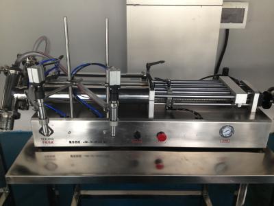 China Semi-automatic Liquid Filling Machine of Juice Filling Machine Filler Food Machine en venta