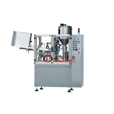 中国 Semi-automatic essential cosmetic plant oil filling and sealing machine 販売のため