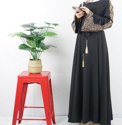 China Filament four-way elastic Dropshipping Muslim Dress Abaya Long Sleeve Flower Embroidery Women Dress Muslim Traditional Clothing for sale