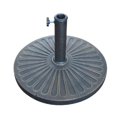 China New and Unique Durable Weighted Cast Resin Cantilever Patio Umbrella Base for sale