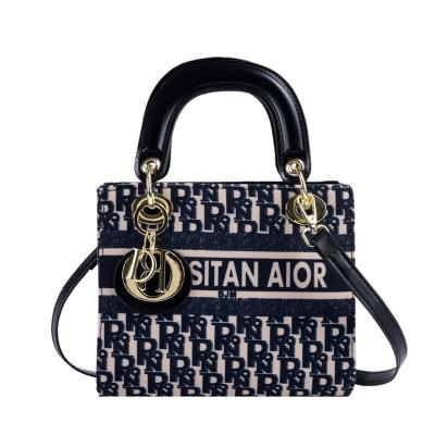 China Most Popular Sequin Embroidery Bags Most Popular Sequin Embroidery Bags Wallet 2022 Designer Aior Embroidered Sequins Luxury Fashion Diagonal Women's Bag for sale