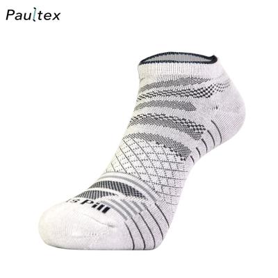 China Sporty OEM Custom Low Cut Merino Wool Socks for sale