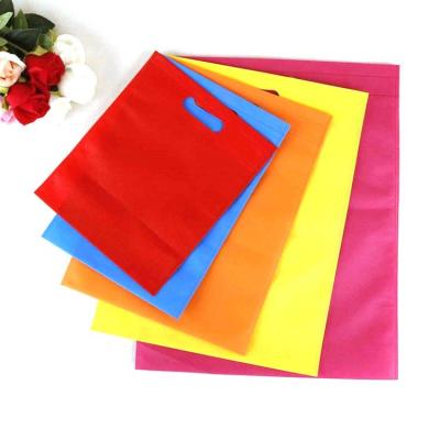 China Customized reusable handled packaging shopping bag recycled non woven eco bag with logo for sale