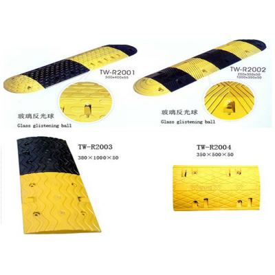 China rubber deceleration strip make sure safety for sale